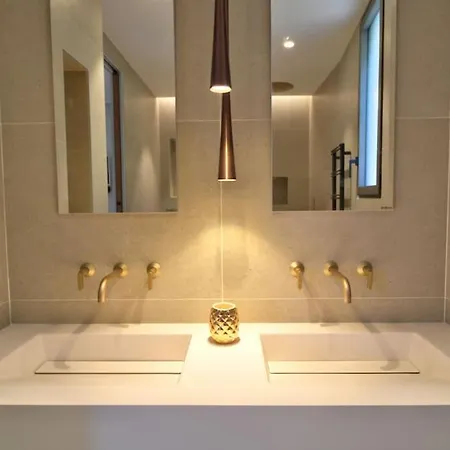 Blue Diamond - 8 Personnes - 5*